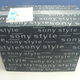 Illustration for article titled Sony's Sexy XEL-1 OLED Display Gets Unboxed